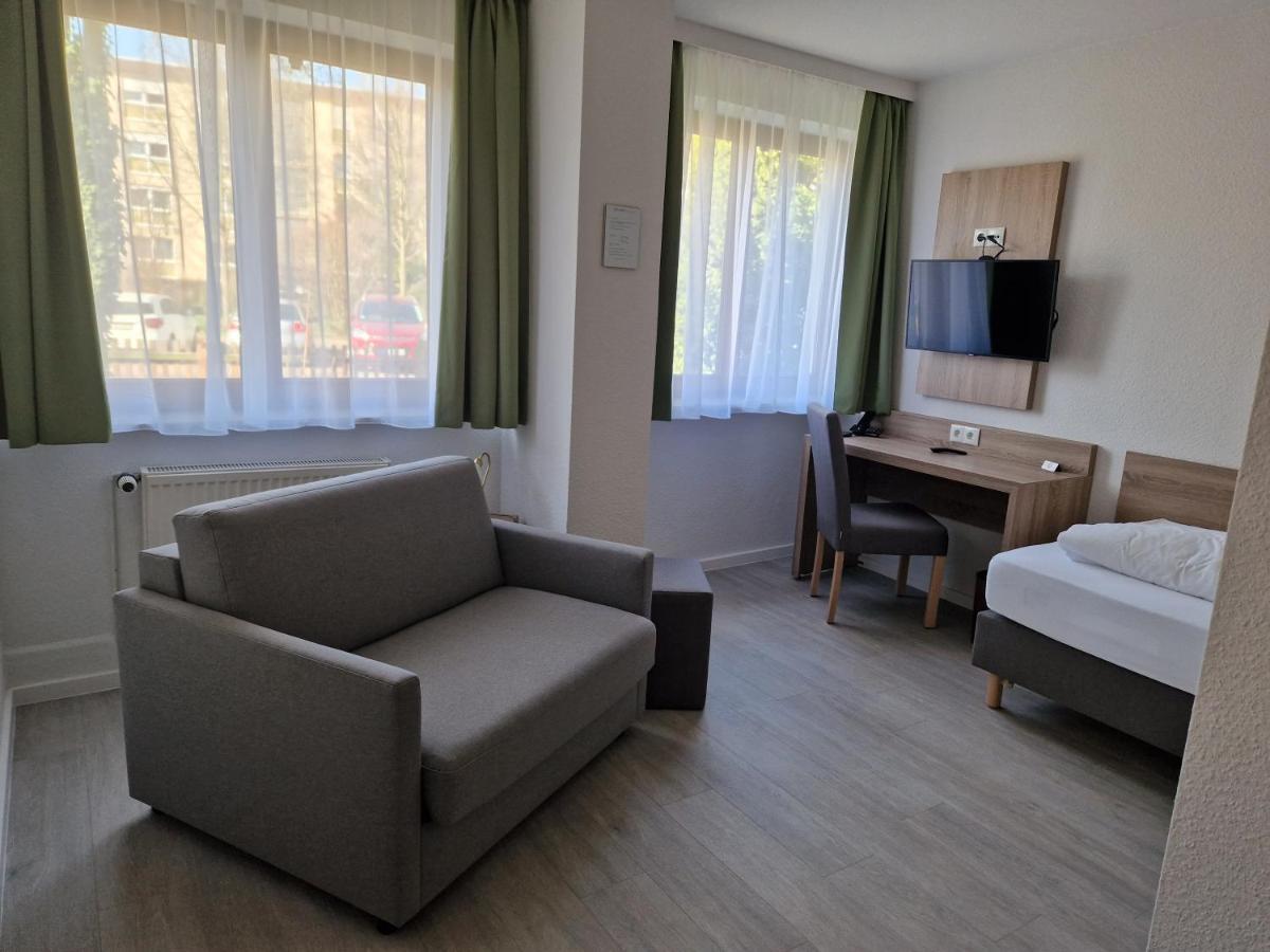 Hotel Ladage Frankfurt am Main Exterior photo