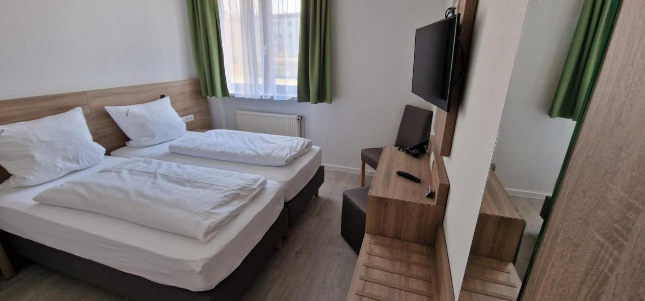 Hotel Ladage Frankfurt am Main Exterior photo